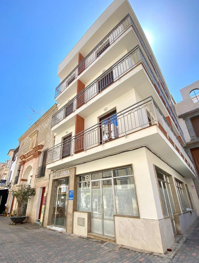 Apartamentos Turisticos Victoria Almuñécar エクステリア 写真