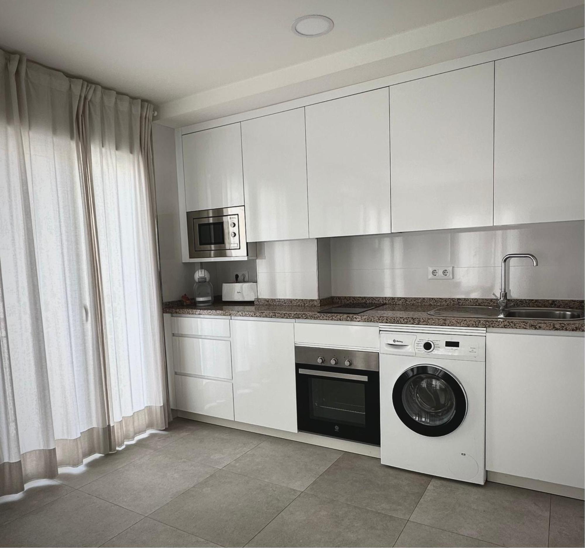 Apartamentos Turisticos Victoria Almuñécar エクステリア 写真